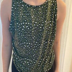 Gaze halter neck tank